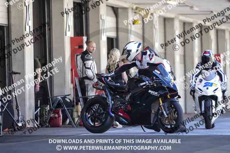 motorbikes;no limits;peter wileman photography;portimao;portugal;trackday digital images
